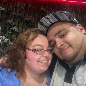 Meet your Posher, Cesar